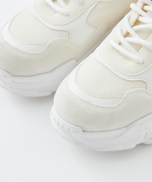 one after another NICE CLAUP（ワンアフターアナザーナイスクラップ）の「厚底スニーカー（スニーカー・レディース・ベージュ/オフホワイト・LL/S/M/L）」の18枚目の写真