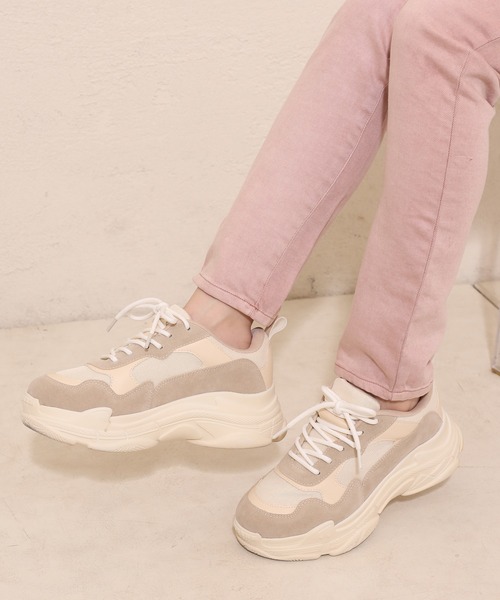 one after another NICE CLAUP（ワンアフターアナザーナイスクラップ）の「厚底スニーカー（スニーカー・レディース・ベージュ/オフホワイト・LL/S/M/L）」の8枚目の写真