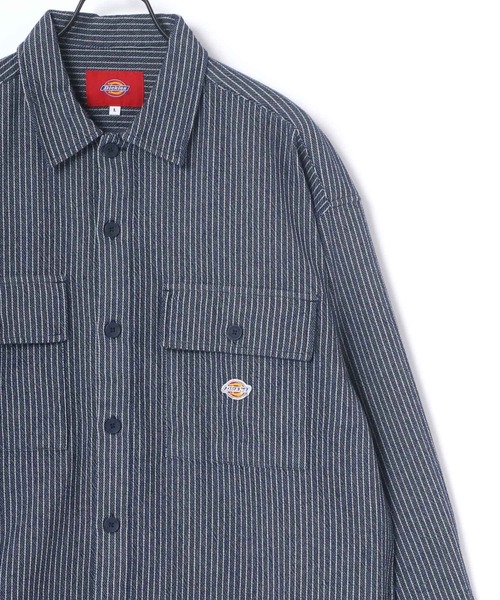 Dickies（ディッキーズ）の「Dickies/ディッキーズ オーバーサイズ ワークシャツ/CPOシャツ（シャツ/ブラウス・メンズ・ベージュ/ストライプ・M/L/XL）」の2枚目の写真