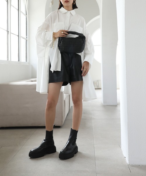 chuclla(チュクラ)の「【chuclla】【2021/SS】Gather leather short pants sb-4 chw1449(その他パンツ・レディース・ブラック・S/M)」の3枚目の写真