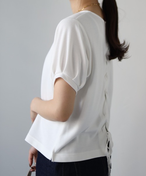 deux amour（ドゥーザムール）の「後ろレースアップトップス（Tシャツ/カットソー・レディース・ホワイト/ベージュ・MEDIUM）」の19枚目の写真