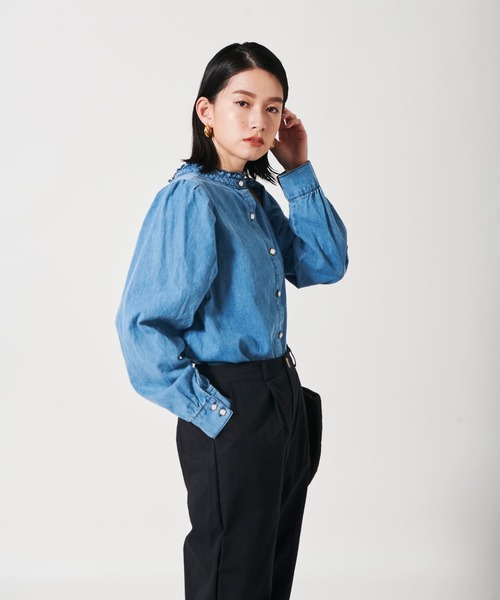 toucher du brise（トゥシェドブリーズ）の「２ＷＡＹ　デニムブラウス（シャツ/ブラウス・レディース・ネイビー/ブルー・M）」の6枚目の写真