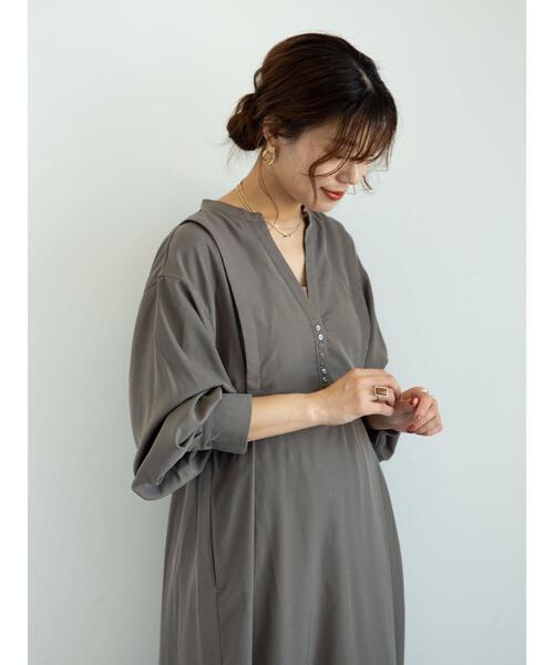 Sugar spoon（シュガースプーン）の「・SUGAR SPOON レイヤードシャツワンピ＊（ワンピース・レディース・チャコールグレー/ライトカーキ/ベージュ・FREE）」の14枚目の写真
