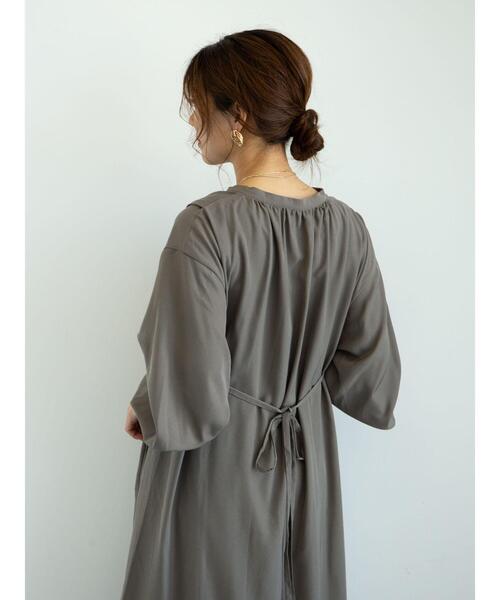 Sugar spoon（シュガースプーン）の「・SUGAR SPOON レイヤードシャツワンピ＊（ワンピース・レディース・チャコールグレー/ライトカーキ/ベージュ・FREE）」の16枚目の写真