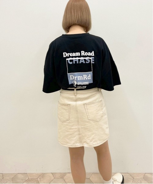 apres jour(アプレジュール)の「アソートスリット入りビッグT【ZOZOTOWN限定アイテム】(Tシャツ/カットソー・レディース・ブラック系その他/オフホワイト/サックスブルー/ホワイト系その他2/ラベンダー/ライトピンク/ホワイト系その他/ブラック/アイボリー/ミント・X-LARGE/フリー)」の5枚目の写真