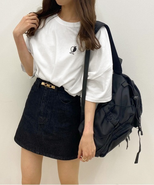 apres jour(アプレジュール)の「アソートスリット入りビッグT【ZOZOTOWN限定アイテム】(Tシャツ/カットソー・レディース・ブラック系その他/オフホワイト/サックスブルー/ホワイト系その他2/ラベンダー/ライトピンク/ホワイト系その他/ブラック/アイボリー/ミント・X-LARGE/フリー)」の11枚目の写真