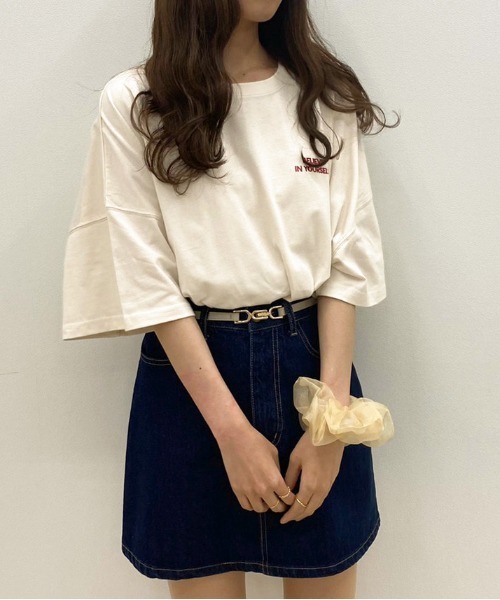 apres jour(アプレジュール)の「アソートスリット入りビッグT【ZOZOTOWN限定アイテム】(Tシャツ/カットソー・レディース・ブラック系その他/オフホワイト/サックスブルー/ホワイト系その他2/ラベンダー/ライトピンク/ホワイト系その他/ブラック/アイボリー/ミント・X-LARGE/フリー)」の20枚目の写真