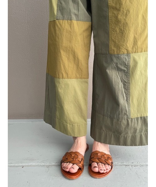 BEARDSLEY（ビアズリー）の「《dragon / ドラゴン》レザーサンダル（サンダル・レディース・ブラック/キャメル・38/36/37）」の4枚目の写真