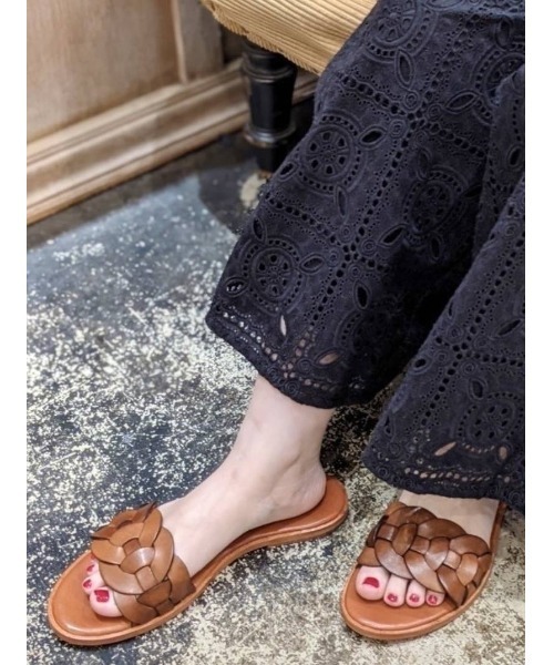 BEARDSLEY（ビアズリー）の「《dragon / ドラゴン》レザーサンダル（サンダル・レディース・ブラック/キャメル・38/36/37）」の7枚目の写真