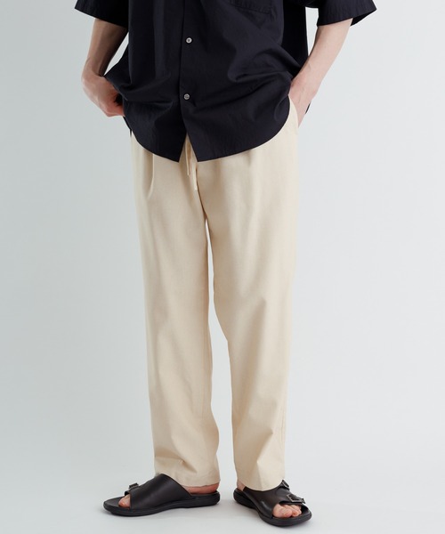 ADAM ET ROPE'(アダムエロペ)の「《WEB限定》マルチカラー コットンリネン テーパードイージーパンツ/UNISEX(その他パンツ・メンズ・ライトグリーン/ダークブラウン/キナリ/ブラウン/ネイビー・S/M/L)」の20枚目の写真