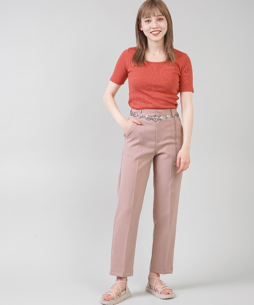 SPINNS（スピンズ）の「【11色展開】スクエアデザインリブカットソー（Tシャツ/カットソー・レディース・ラベンダー/テラコッタ/グレイッシュベージュ/ホワイト/ブラック/ブルー/ピンク/イエロー/ミント/モカ/ホワイト×ブラック/オレンジ/ダークブルー/レッド系その他・ONESIZE）」の17枚目の写真