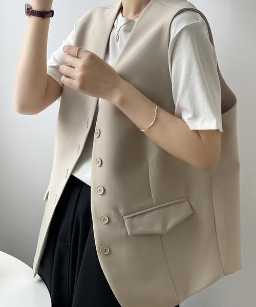 Ulysses(ユリシス)の「ノーカラーベスト(ベスト・レディース・ブラック/ベージュ・M/L)」の1枚目の写真