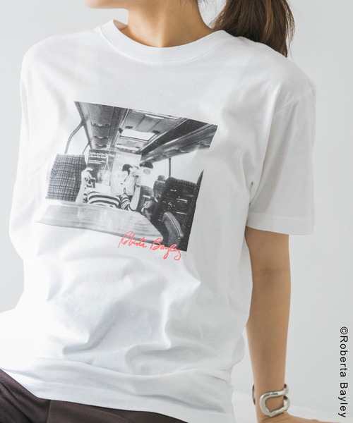 URBAN RESEARCH（アーバンリサーチ）の「Roberta Bayley T-Shirts（Tシャツ/カットソー・レディース・その他1/その他2・FREE）」の3枚目の写真
