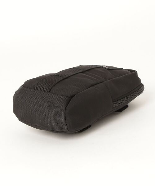 GREGORY(グレゴリー)の「QUICK PADDED CASE M / クイックパデッドケースM / ブラック (ショルダーバッグ・メンズ・ブラック・FREE)」の4枚目の写真