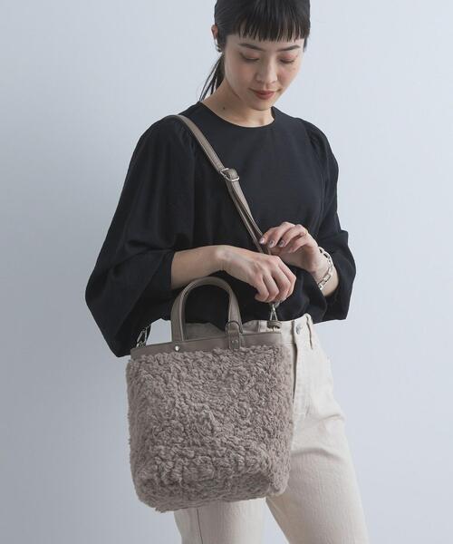 green label relaxing（グリーンレーベルリラクシング）の「MIX CD FUR 2WAY バッグ（ショルダーバッグ・レディース・ライトグレー/ブラック/モカ・FREE）」の21枚目の写真