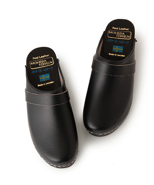 Ray BEAMS（レイビームス）の「【FUDGE 5月号掲載】MOHEDA TOFFELN / プレーン サボ（サンダル・レディース・ホワイト/ブラック・39/38/35/36/37）」の2枚目の写真