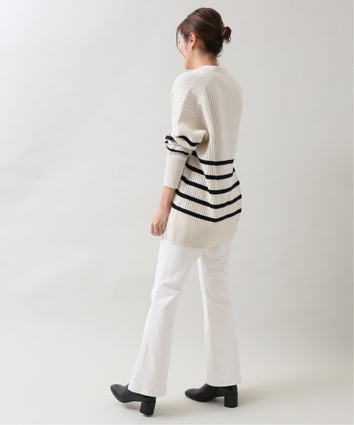 IENA（イエナ）の「ReactiveDyeデニムセミフレアパンツ◆（デニムパンツ・レディース・ホワイト/ネイビー・34/40/36/38）」の12枚目の写真