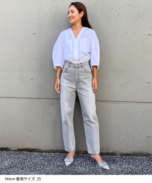 STUNNING LURE(スタニングルアー)の「ハイライズテーパードDENIM(デニムパンツ・レディース・ライトグレー/ライトブルー・23/24/25)」の7枚目の写真