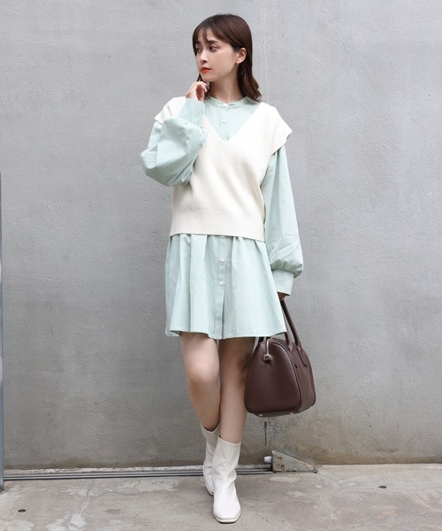 one after another NICE CLAUP(ワンアフターアナザーナイスクラップ)の「ニットベストセットシャツチュニック(チュニック・レディース・ブラウン/オフホワイト/グリーン・FREE)」の18枚目の写真