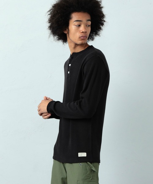 Alpha Industries（アルファインダストリーズ）の「サーマル ヘンリーネックTシャツ 長袖（Tシャツ/カットソー・メンズ・アイボリー/ブラック/ヘザーグレー/アーミー・X-LARGE/MEDIUM/LARGE）」の14枚目の写真