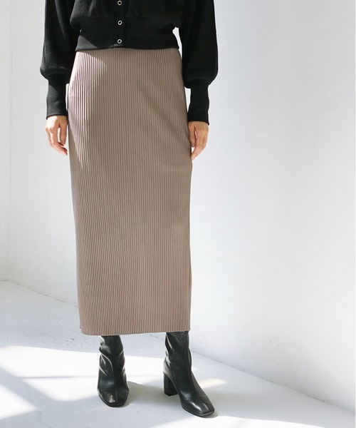 ottilie（オティーリエ）の「リブタイトスカート（スカート・レディース・オレンジ/グレイッシュベージュ/ブラック/チャコールグレー/グリーン/ライトベージュ/ブルー・FREE）」の5枚目の写真