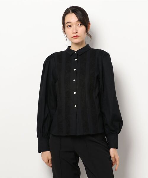 Ameri(アメリ)の「LACE DOCKING GATHER BLOUSE(シャツ/ブラウス・レディース・ブラック/ブルー/アイボリー・FREE)」の20枚目の写真
