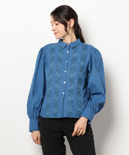 Ameri(アメリ)の「LACE DOCKING GATHER BLOUSE(シャツ/ブラウス・レディース・ブラック/ブルー/アイボリー・FREE)」の14枚目の写真