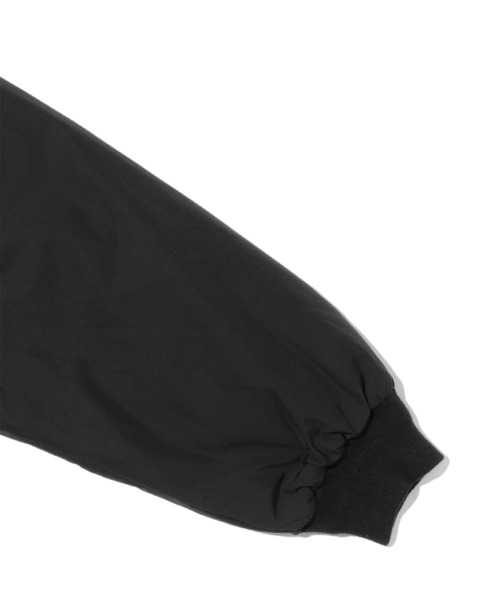 Levi's(リーバイス)の「MOMO RVS DOWN PILLOWPUFF CAVIAR(ダウンジャケット/コート・レディース・ブラック・M/S/XS)」の7枚目の写真