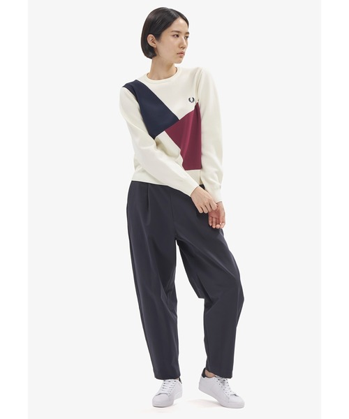 FRED PERRY(フレッドペリー)の「Colour Block Knitwear(ニット/セーター・レディース・ホワイト/ブラック・10)」の6枚目の写真