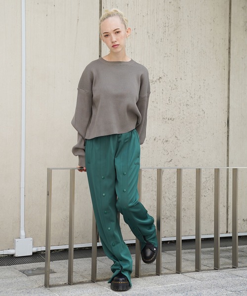 X-girl(エックスガール)の「JERSEY TRACK PANTS(その他パンツ・レディース・ベージュ/ブラック/グリーン・S/XS/M)」の14枚目の写真