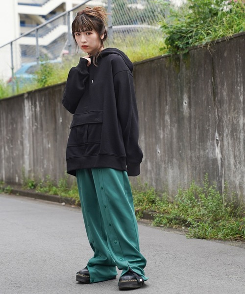 X-girl(エックスガール)の「JERSEY TRACK PANTS(その他パンツ・レディース・ベージュ/ブラック/グリーン・S/XS/M)」の9枚目の写真