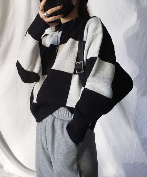 me+em select（ミームセレクト）の「ツートーンブロックチェックワイドニット（ニット/セーター・レディース・ブラック/ブラウン/グレー・FREE）」の5枚目の写真
