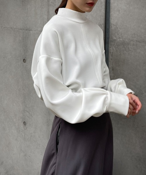 &g'aime(アンジェム)の「【&g’aime】ポンチボリュームトップス(Tシャツ/カットソー・レディース・ホワイト/ブラック/ベージュ/カーキ・FREE)」の10枚目の写真