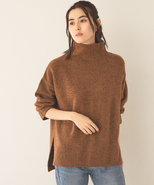 abahouse mavie(アバハウスマヴィ)の「ストレッチ混ふわタートルネック(ニット/セーター・レディース・ライトブルー/アイボリー/ダークベージュ/ラベンダー/ブラック/ブラウン系その他・フリー)」の4枚目の写真