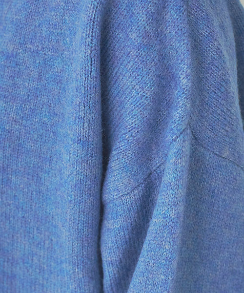 abahouse mavie(アバハウスマヴィ)の「ストレッチ混ふわタートルネック(ニット/セーター・レディース・ライトブルー/アイボリー/ダークベージュ/ラベンダー/ブラック/ブラウン系その他・フリー)」の15枚目の写真