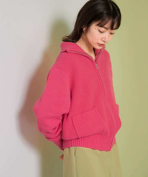 KBF(ケイビーエフ)の「スタンドカラーカーディガン(ニット/セーター・レディース・ピンク/ブルー系その他/ライトベージュ・ONE)」の19枚目の写真