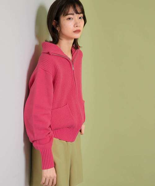 KBF(ケイビーエフ)の「スタンドカラーカーディガン(ニット/セーター・レディース・ピンク/ブルー系その他/ライトベージュ・ONE)」の20枚目の写真