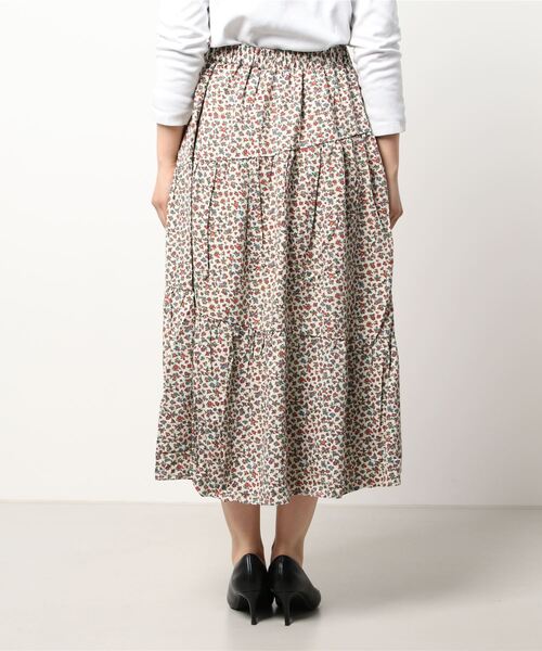 Samansa Mos2(サマンサ モスモス)の「花柄アシメティアードスカート(スカート・レディース・ブラック/ベージュ/ミント・フリ-)」の7枚目の写真