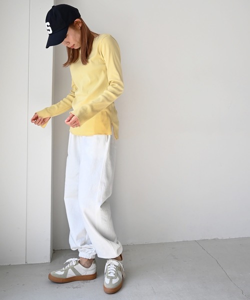 CANAL JEAN（キャナルジーン）の「RED CHOP WORKS(レッドチョップワークス) リブボートネックロングTシャツ（Tシャツ/カットソー・レディース・ホワイト/ブラック/イエロー/グリーン/クリーム・38）」の19枚目の写真