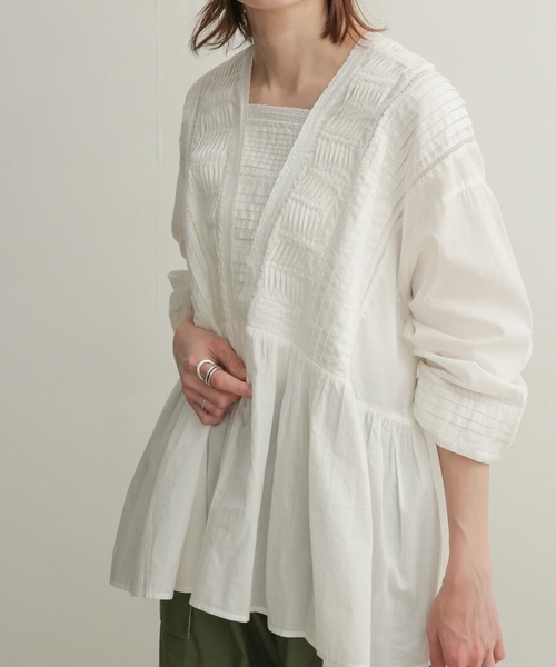URBANRESEARCHDOORSピンタックレースブラウス
