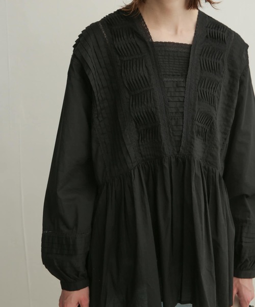 URBANRESEARCHDOORSピンタックレースブラウス