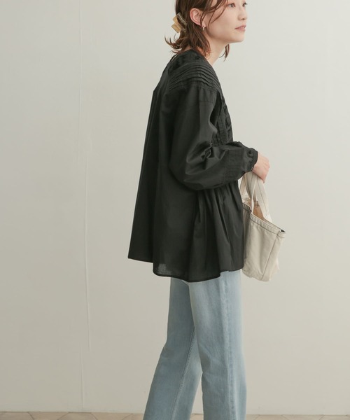URBANRESEARCHDOORSピンタックレースブラウス