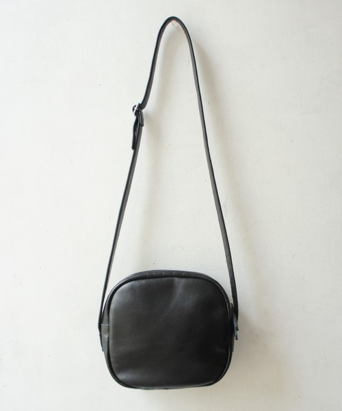 TIDEWAY(タイドウェイ)の「【TIDEWAY】ICY Shoulder Bag(ショルダーバッグ・レディース・ブラック/グレイッシュベージュ・FREE)」の3枚目の写真