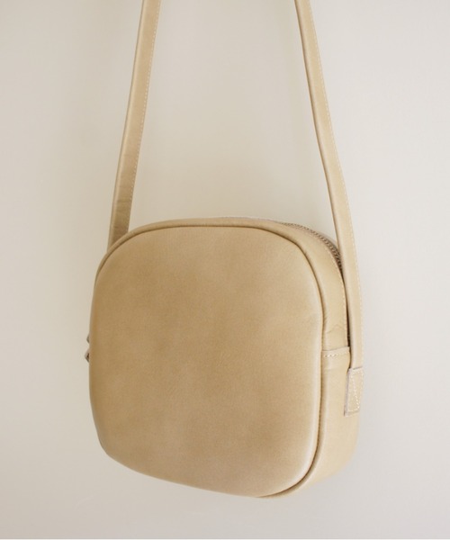 TIDEWAY(タイドウェイ)の「【TIDEWAY】ICY Shoulder Bag(ショルダーバッグ・レディース・ブラック/グレイッシュベージュ・FREE)」の7枚目の写真