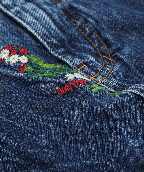 GANNI（ガニー）の「Embroidery Denim（デニムパンツ）」 - WEAR