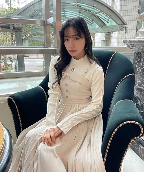 ANDGEEBEE（アンジービー）の「オーバーロックリブトップス（その他トップス・レディース・アイボリー/グレー・MEDIUM）」の7枚目の写真