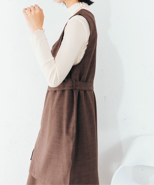 fupel(フぺル)の「ベルト付ジレ(SET UP)(ベスト・レディース・グレイッシュベージュ/グレイッシュブルー/ブラウン・FREE)」の20枚目の写真