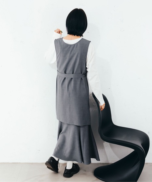 fupel(フぺル)の「ベルト付ジレ(SET UP)(ベスト・レディース・グレイッシュベージュ/グレイッシュブルー/ブラウン・FREE)」の6枚目の写真