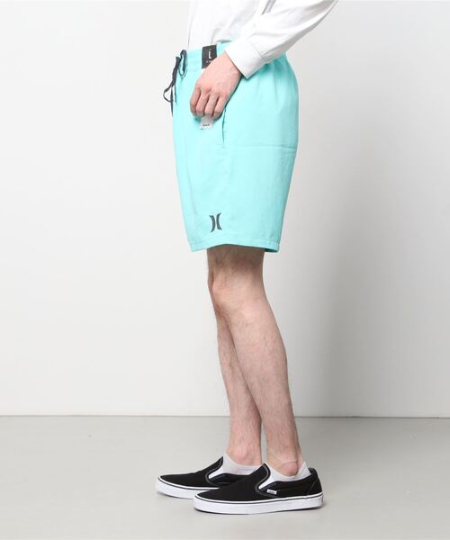 Hurley （ハーレー）の「Hurley/ハーレー ボードショーツ/無地ショーツ 水陸両用 レングス17 MBS0011010（水着・メンズ・グレー/ブラック/アクア/ブルー/レッド/エメラルド・S/M/L）」の10枚目の写真