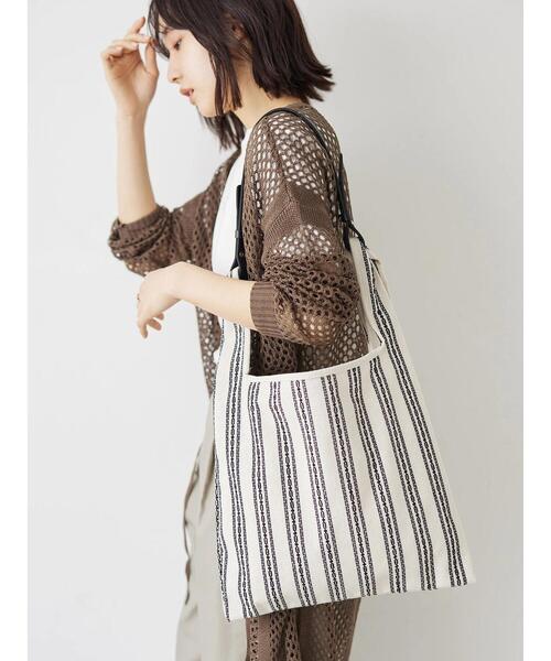 Green Parks(グリーンパークス)の「・ストライプショルダートートバッグ(トートバッグ・レディース・ブラック/レッド・FREE)」の6枚目の写真